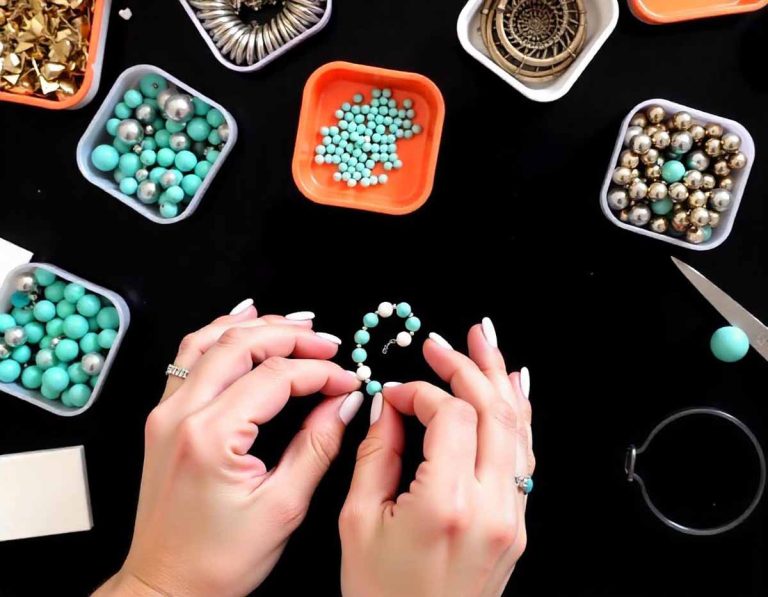 How to Make Wire Wrapped Jewelry A Beginner’s Guide