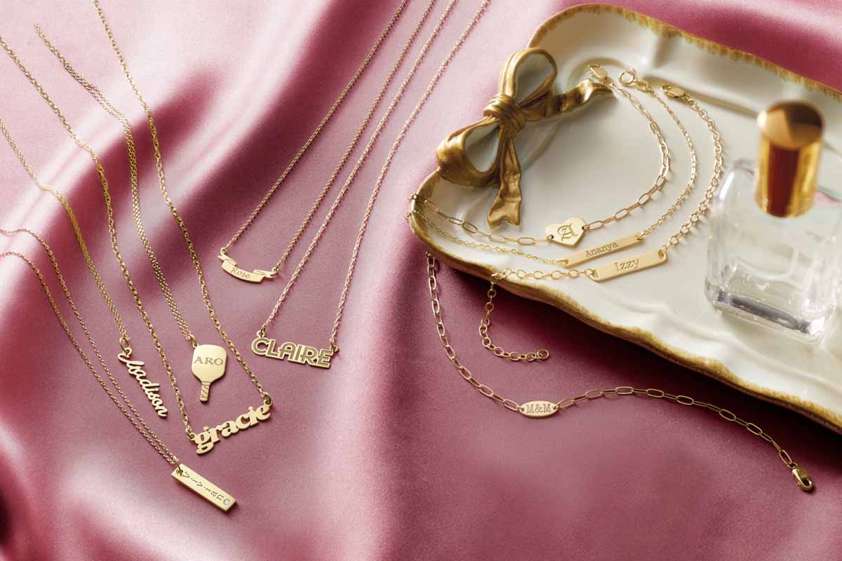 Valentine’s Day Jewellery Gift