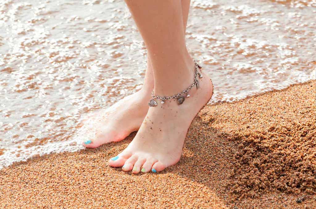 Matching Anklets With Footwear