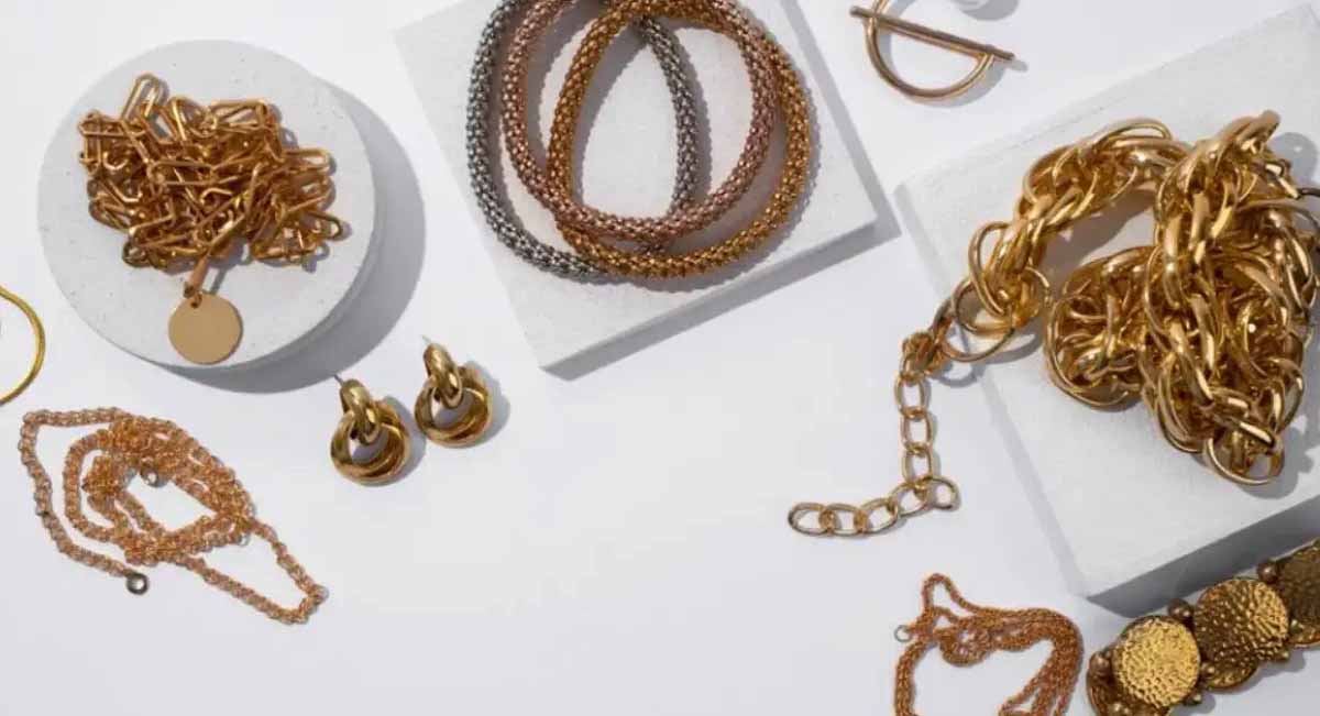 Why Do People Sell Fake Gold