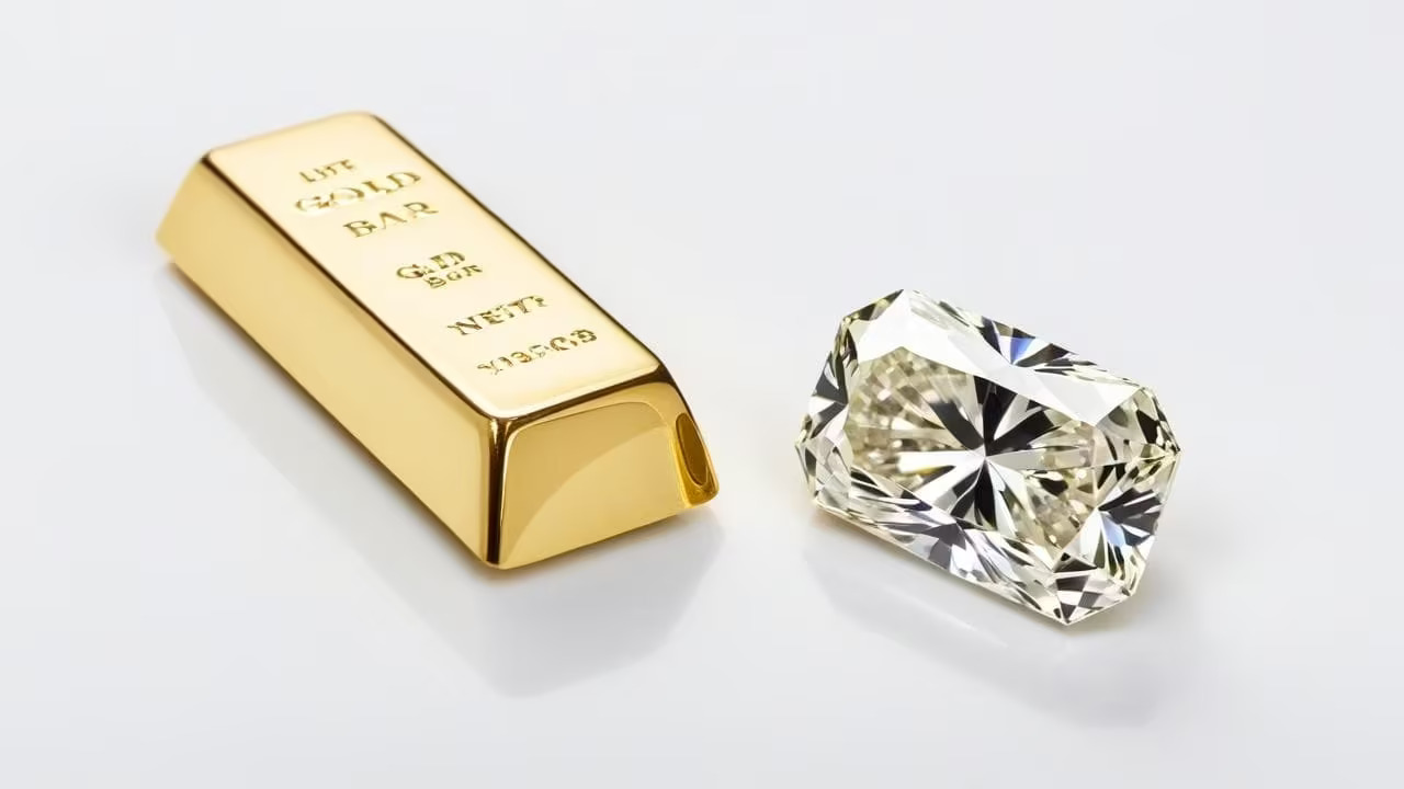 Key Differences Between Karat and Carat